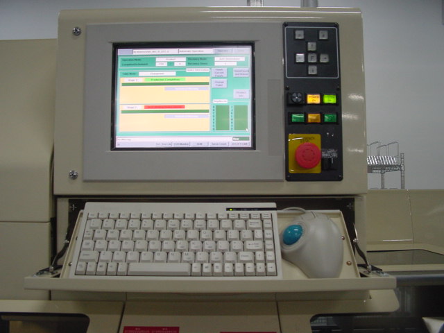 18年設備,號稱全世界最快最先進的貼片機,一臺價格高達人民幣400多萬!